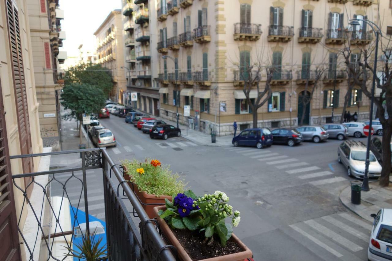 A Casa Di Amelie Villa Palermo Exterior foto